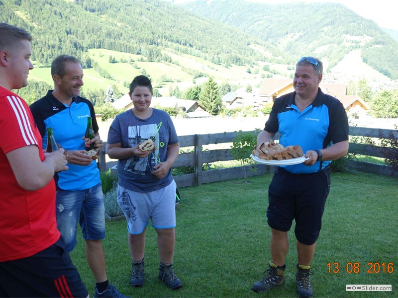 IMG-20160814-WA0063